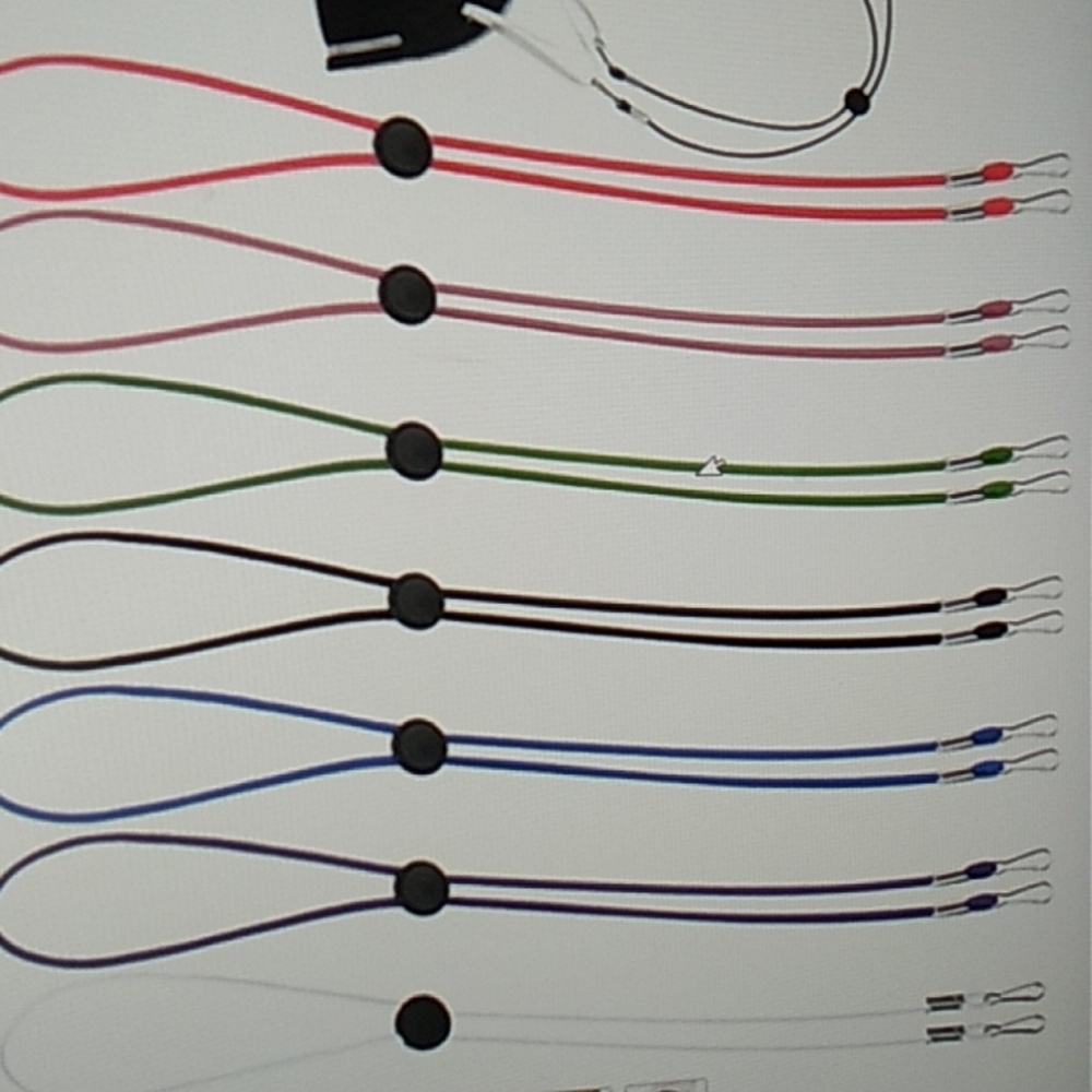 7 pcs kids lanyards for face masks in variety of colors. Adjustable strap